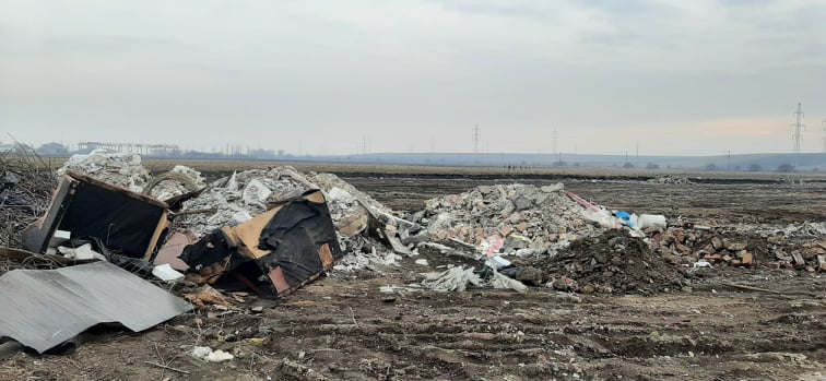 Dezvoltarea Lui Matei Distruge Turda. Groapă De Deșeuri Industriale, Sub Protecția Autorităților Locale