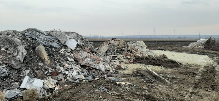 ”dezvoltarea” Lui Matei Distruge Turda. Groapă De Deșeuri Industriale, Sub Protecția Autorităților Locale